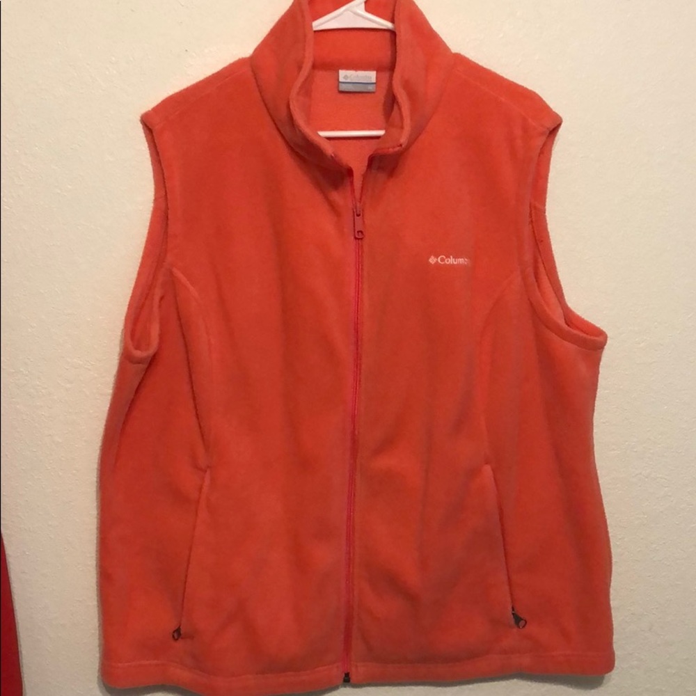 COLUMBIA WOMENS FLEECE VEST